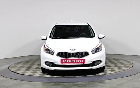 KIA cee'd III, 2012 год, 1 047 000 рублей, 2 фотография