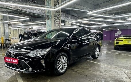 Toyota Camry, 2014 год, 2 399 000 рублей, 14 фотография