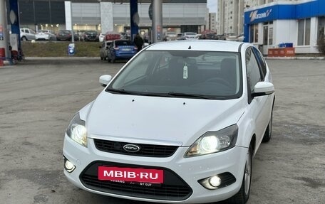 Ford Focus II рестайлинг, 2011 год, 665 000 рублей, 2 фотография