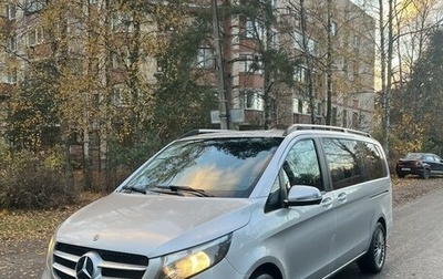 Mercedes-Benz V-Класс, 2019 год, 5 100 000 рублей, 1 фотография