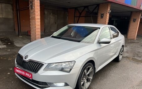 Skoda Superb III рестайлинг, 2016 год, 1 850 000 рублей, 2 фотография