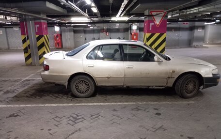 Toyota Camry, 1995 год, 200 000 рублей, 4 фотография