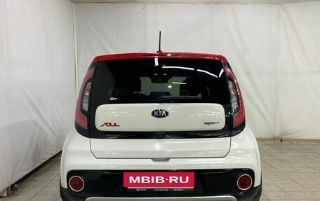 KIA Soul II рестайлинг, 2017 год, 1 650 000 рублей, 6 фотография