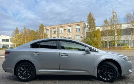 Toyota Avensis III рестайлинг, 2010 год, 1 360 000 рублей, 18 фотография