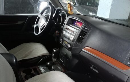 Mitsubishi Pajero IV, 2008 год, 1 659 000 рублей, 8 фотография