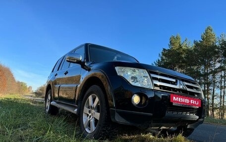 Mitsubishi Pajero IV, 2008 год, 1 659 000 рублей, 3 фотография