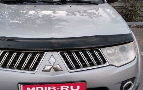 Mitsubishi Pajero Sport II рестайлинг, 2012 год, 1 700 000 рублей, 3 фотография