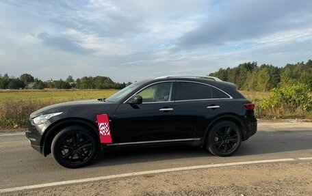 Infiniti QX70, 2017 год, 3 200 000 рублей, 2 фотография