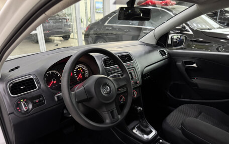 Volkswagen Polo VI (EU Market), 2012 год, 1 078 000 рублей, 8 фотография