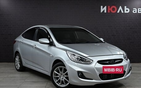 Hyundai Solaris II рестайлинг, 2014 год, 911 000 рублей, 3 фотография