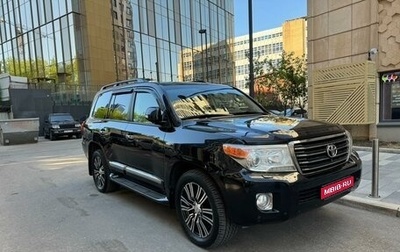 Toyota Land Cruiser 200, 2013 год, 4 550 000 рублей, 1 фотография