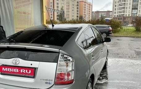 Toyota Prius, 2008 год, 865 000 рублей, 4 фотография