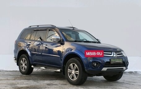 Mitsubishi Pajero Sport II рестайлинг, 2015 год, 1 745 000 рублей, 3 фотография