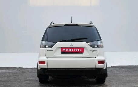 Mitsubishi Outlander III рестайлинг 3, 2012 год, 1 290 000 рублей, 6 фотография