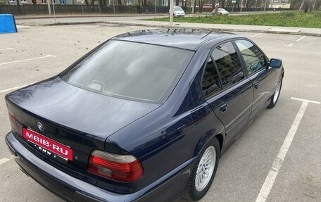 BMW 5 серия, 1998 год, 850 000 рублей, 3 фотография