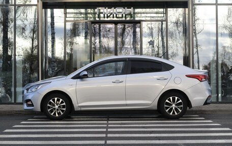 Hyundai Solaris II рестайлинг, 2018 год, 1 700 000 рублей, 2 фотография