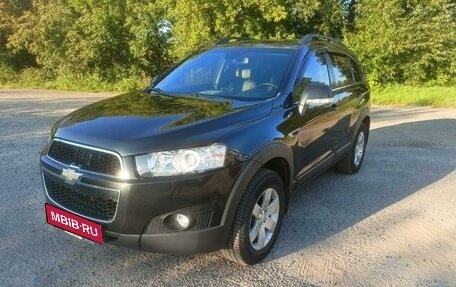 Chevrolet Captiva I, 2013 год, 1 800 000 рублей, 3 фотография