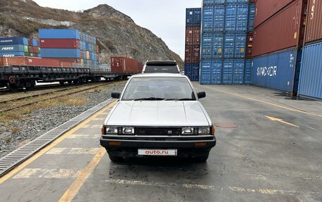 Toyota Carina, 1985 год, 350 000 рублей, 3 фотография