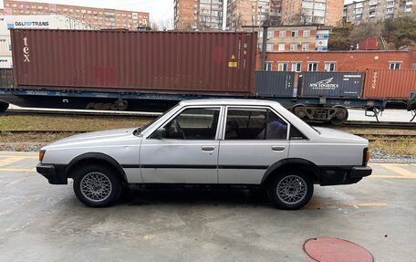 Toyota Carina, 1985 год, 350 000 рублей, 12 фотография