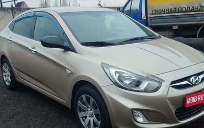 Hyundai Solaris II рестайлинг, 2012 год, 945 000 рублей, 1 фотография