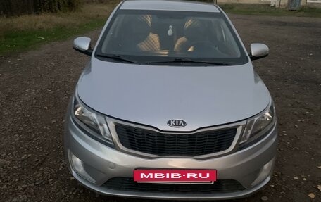 KIA Rio III рестайлинг, 2012 год, 875 000 рублей, 2 фотография