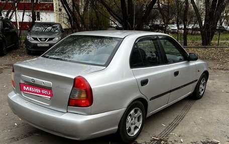 Hyundai Accent II, 2001 год, 330 000 рублей, 3 фотография