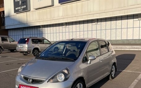 Honda Fit III, 2001 год, 530 000 рублей, 3 фотография