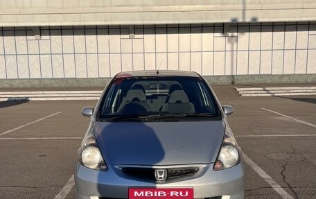 Honda Fit III, 2001 год, 530 000 рублей, 2 фотография