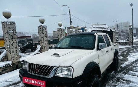 Mitsubishi L200 III рестайлинг, 2004 год, 789 000 рублей, 6 фотография