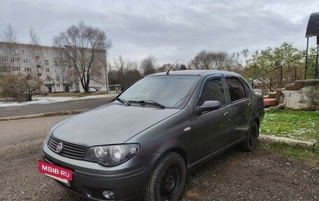 Fiat Albea I рестайлинг, 2011 год, 400 000 рублей, 3 фотография