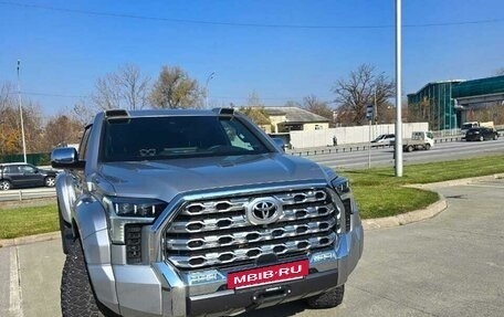 Toyota Tundra, 2022 год, 13 500 000 рублей, 3 фотография