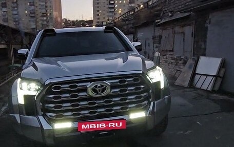 Toyota Tundra, 2022 год, 13 500 000 рублей, 12 фотография