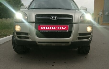 Hyundai Tucson III, 2007 год, 1 227 000 рублей, 18 фотография