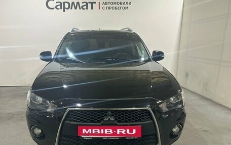 Mitsubishi Outlander III рестайлинг 3, 2010 год, 1 200 000 рублей, 2 фотография