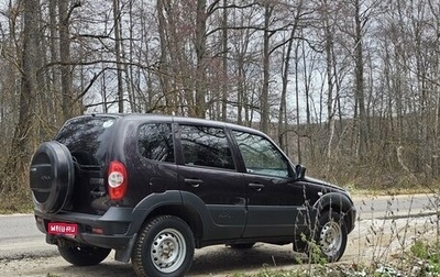 Chevrolet Niva I рестайлинг, 2017 год, 755 000 рублей, 1 фотография