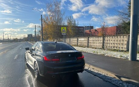 BMW 3 серия, 2019 год, 3 900 000 рублей, 6 фотография