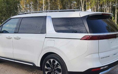 KIA Carnival, 2021 год, 3 895 000 рублей, 6 фотография