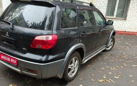 Mitsubishi Outlander III рестайлинг 3, 2005 год, 750 000 рублей, 4 фотография