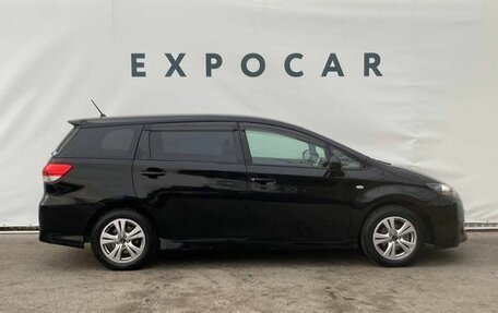 Toyota Wish II, 2010 год, 1 370 000 рублей, 6 фотография