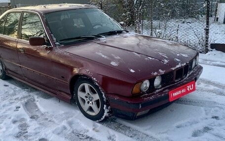 BMW 5 серия, 1994 год, 340 000 рублей, 1 фотография