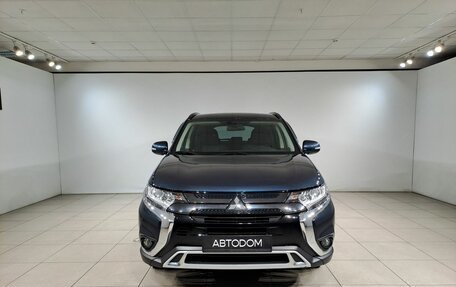 Mitsubishi Outlander III рестайлинг 3, 2021 год, 2 930 000 рублей, 3 фотография