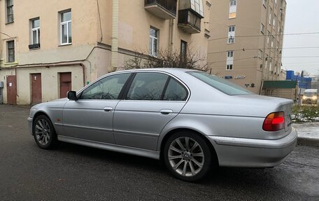 BMW 5 серия, 2002 год, 550 000 рублей, 3 фотография