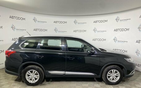 Mitsubishi Outlander III рестайлинг 3, 2015 год, 1 637 000 рублей, 4 фотография