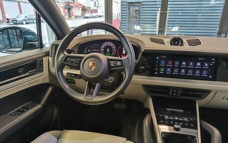 Porsche Cayenne III, 2023 год, 16 997 000 рублей, 9 фотография