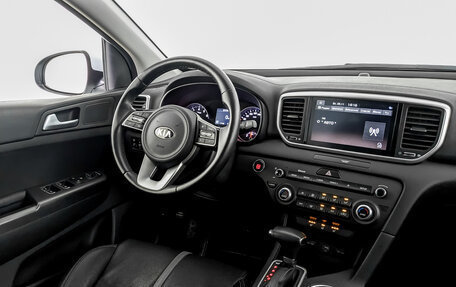 KIA Sportage IV рестайлинг, 2021 год, 3 280 000 рублей, 28 фотография