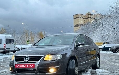 Volkswagen Passat B6, 2008 год, 599 000 рублей, 2 фотография