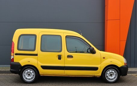 Renault Kangoo II рестайлинг, 2002 год, 449 000 рублей, 2 фотография