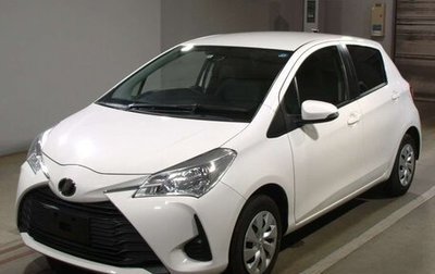 Toyota Vitz, 2019 год, 999 999 рублей, 1 фотография