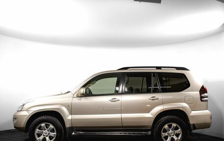 Toyota Land Cruiser Prado 120 рестайлинг, 2007 год, 2 500 000 рублей, 9 фотография