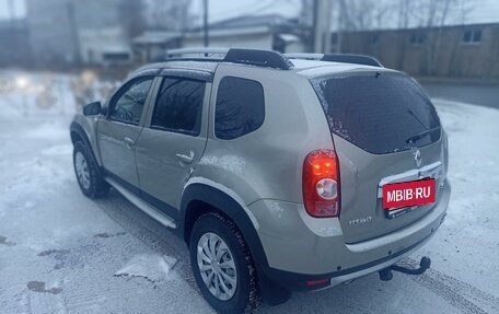 Renault Duster I рестайлинг, 2013 год, 1 000 000 рублей, 4 фотография